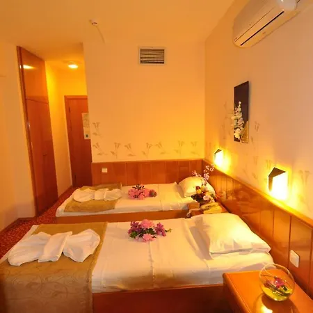 Hotell Hermes 2*